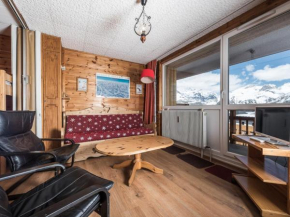 Studio spacieux avec balcon près des pistes et commerces, parking optionnel, animaux acceptés - FR-1-502-424
